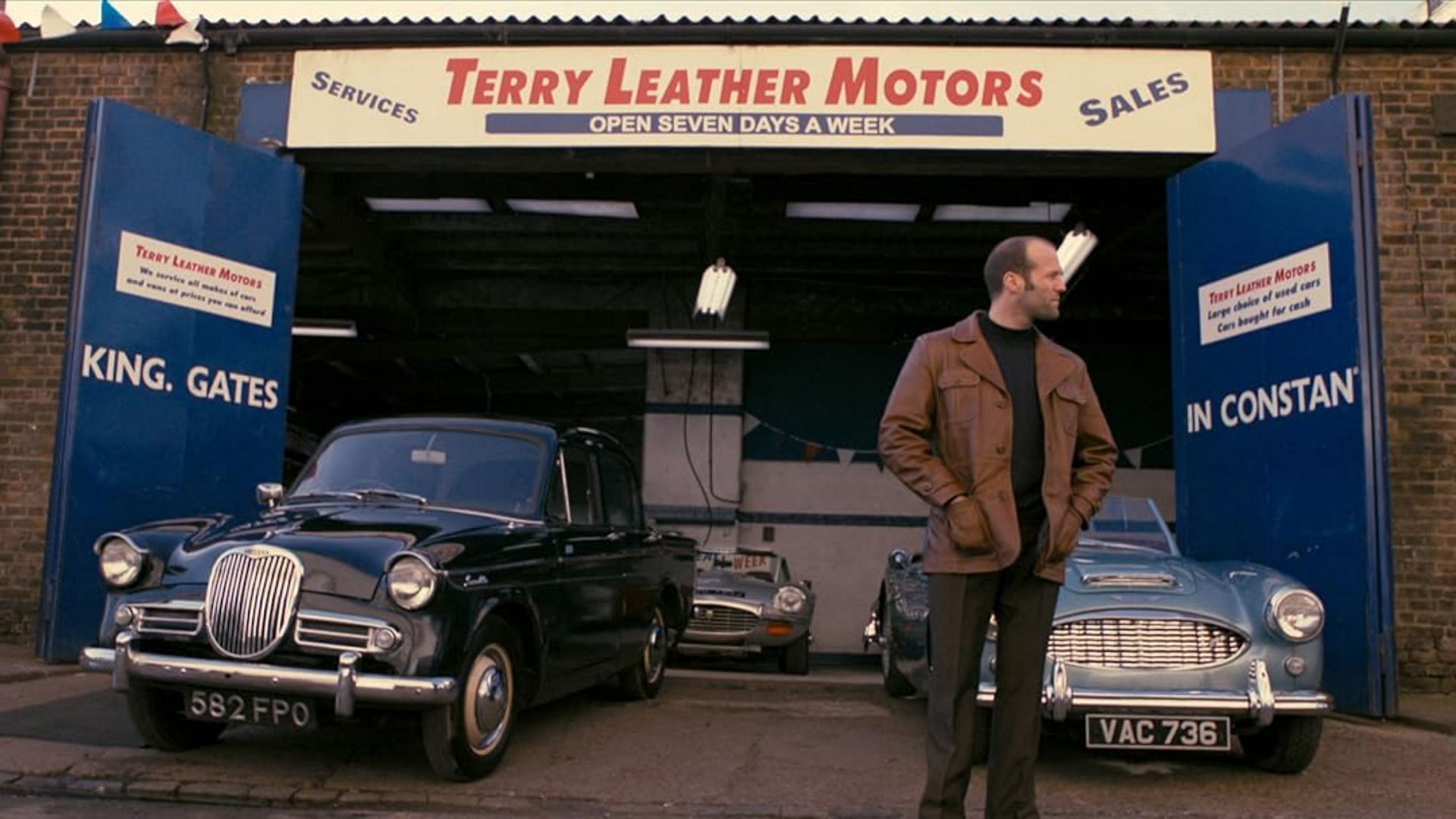 Statham in The Bank Job (Image via Prime Video)